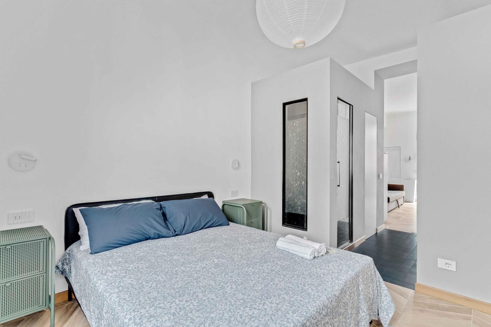 Ven54 -loreto - Duomo- Modern - - Bright * Milaan